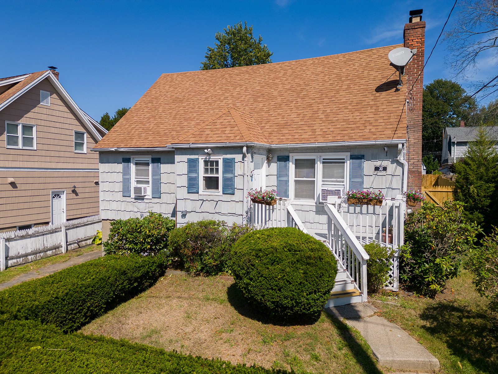30 Florence Ave